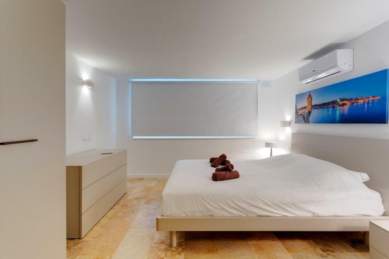 Modern 2 Bedroom Apartment In St Julians San Ġiljan Exterior foto